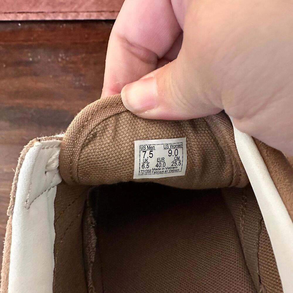 Vans Old Skool Stackform Suede Platform Shoe Mens… - image 6